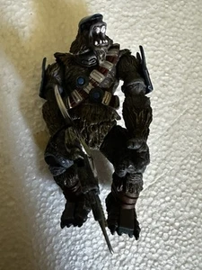 2005 Joyride Studios Halo 2 Series 1: Covenant Brute Action Figure Loose - Picture 1 of 6