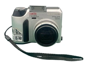 Olympus CAMEDIA C-700 Ultra Zoom 2.1MP Digital Camera - Black & Metallic silver - Picture 1 of 10