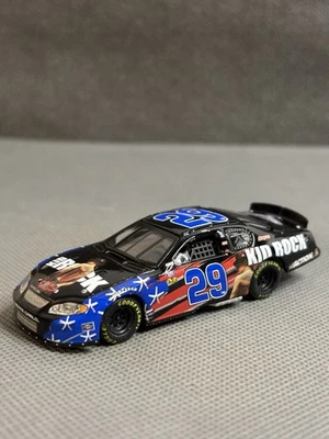 Suelto Tony Stewart 2004 Kid Rock 1/64 Acción Diecast Foto 1 de 4