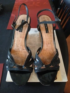 Bandolino Women's Black Leather Embroidered Wedge Sandals Sz 11M - Picture 1 of 10
