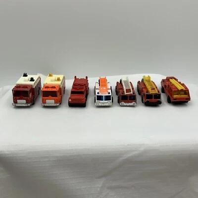 Camión auxiliar Matchbox Mack Blaze Buster camión de bomberos piezas fundidas a presión o restauración Foto 1 de 4