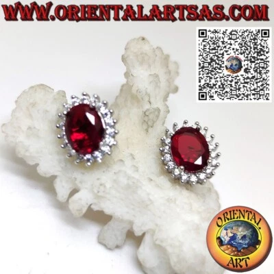 Orecchini in argento  925 ‰ da lobo con granato ovale contornato da zirconi - Immagine 1 di 4