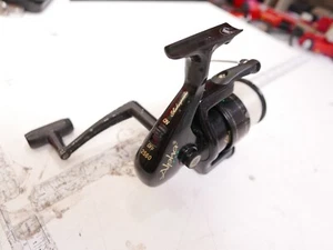 Shakespeare Alpha Graphite 2560 Ball Bearng Balanced Rotor Fishing Spinning Reel - Picture 1 of 10