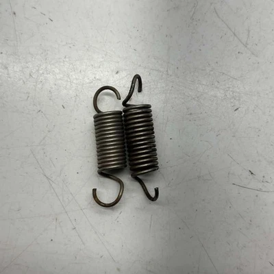 Spring, Exhaust - 1998 Skidoo Formula Z 583 - Image 1 of 3