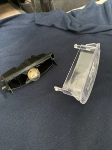 Renault Clio Mk2 Rear Number Plate Light Unit - Picture 1 of 4