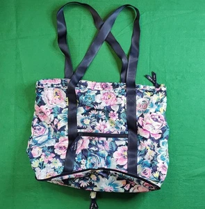 Vera Bradley verstaubare Gartentasche/Tasche 8" x 6" kompakt zu 12" x 16" x 6" Beuteltasche - Bild 1 von 13
