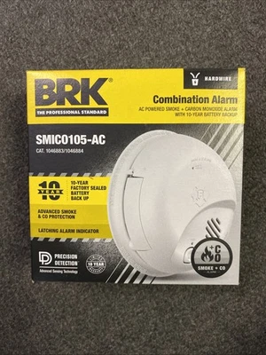 First Alert BRK SMICO105-AC Hardwired AC Smoke & Carbon Monoxide Detector