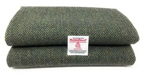 Harris Tweed Green and Navy Herringbone Fabric and Authenticity Labels - Picture 1 of 3