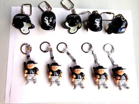 VINTAGE MLB CHICAGO WHITE SOX LiL Sports Brat Key Chains PLAYERS & HELMETS 10 Pc Cover