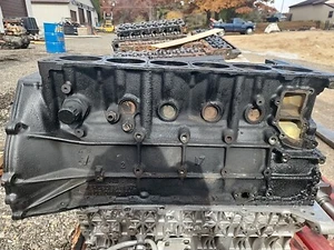 1986 1987 MERCEDES-BENZ 300TD W124 ENGINE BLOCK A6030111001 OEM - Picture 1 of 2