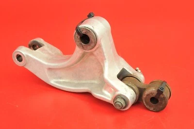 Yamaha YZ250 YZ 250 1984 1985 amortiguador trasero enlace dogbone brazo de relé Foto 1 de 4