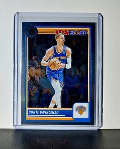 Tarjeta Donte DiVincenzo 2023-24 Panini Premium Stock NBA Hoops #145 NY Knicks - Imagen 1 de 2