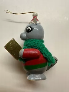 1979 Dakin Raccoon Caroler Christmas Ornament + Music, Red Hat/Coat, Green Scarf - Picture 1 of 7