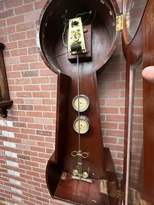 Important Standard Precision Regulator Clock - Picture 1 of 14