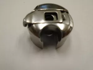 52237 BC-DB1-NBL 110-38759 112035-000 S03245-001 NÄHMASCHINE SPULENKOFFER A225 - Bild 1 von 1