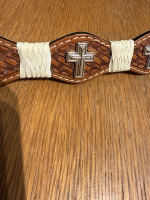 Women’s Western Faux Croc Leather Belt Cross Conchos Tooled Brown Size 32 - Image 1 of 4