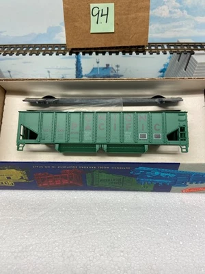 HO ROUNDHOUSE BALLAST CAR COSTILLA LATERAL ~ LOOK @ DETALLE DE IMPRESIÓN ~ UNION PACIFIC Foto 1 de 4