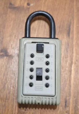 GE Supra Portable Combination Keybox Lock Box Resettable Push Button with Code - Image 1 of 4