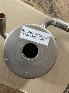 Yamaha R1 5VY Oil Cooler YZF-R1 2004 2005 2006 2007 2008 5VY-13470-00-00 - Picture 1 of 17