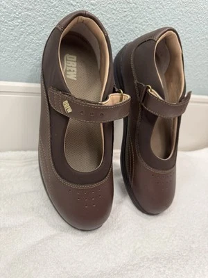 Drew Shoes Rose 14375 - Women's Brown Mary Jane Diabetic Shoe  B4-49 - Image 1 of 4