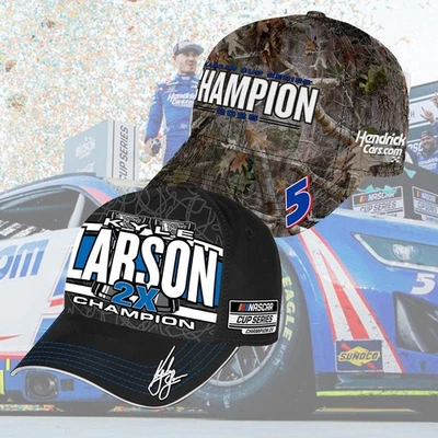 ¡NUEVO! Gorra de béisbol Kyle Larson #5 2025 dos veces campeones AOP regalo hecha por fanáticos Foto 1 de 4