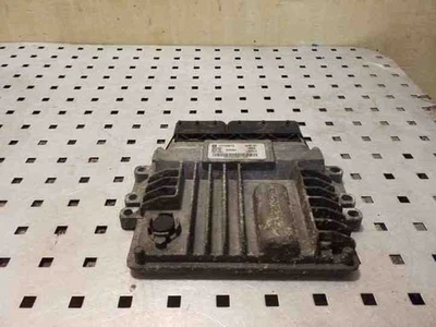 Opel Antara engine control unit ECU 28359587 2.2 diesel 120kw 2012 26127425 - Image 1 of 4
