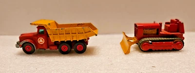 Matchbox No. K-19 Scammel Tipper & No. K-17 Case Bulldozer - Image 1 of 4