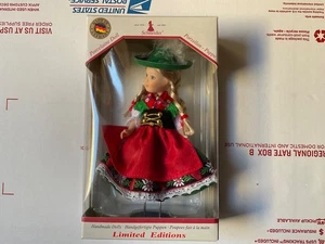 Bambola porcellana Schneider 6" vintage scatola originale fatta a mano - made in Germany - Foto 1 di 6