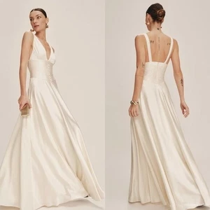 $748 NWT Reformation Arianwen Satin Maxi Dress Size 10 - Picture 1 of 11