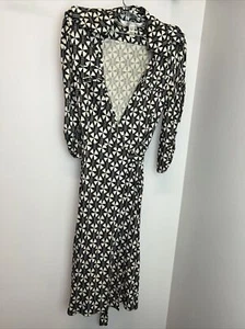 Diane von Furstenberg 100% Silk Black Off White 3/4 Sleeve Wrap Dress Size 2 - Picture 1 of 12
