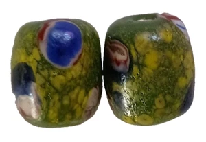 Bead, Glass, Set of 2 Pieces - Old, 19 mm, Green and Yellow, Indonesian - Picture 1 of 2