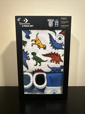 TOTALMENTE NUEVO Conjunto de 3 Piezas Converse Infantil Dinosaurio Recién Nacido 0-6 Meses Blanco Foto 1 de 2