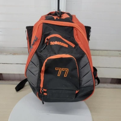 DeMarini 棒球垒球装备背包 – 双蝙蝠袖 – 黑色/橙色 — 第 1/4 张图片