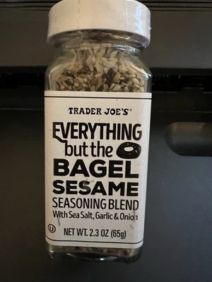 Trader Joe's Everything but the Bagel Sesame Seasoning Blend - 2.3oz - Image 1 of 2