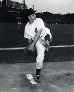 Vintage Foto 23 - Cincinnati Reds - Bubba Kirche - Bild 1 von 2