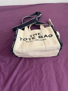 Marc Jacobs Medium Tote Bag Beige - Picture 1 of 7