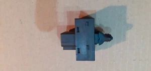 Jeep Grand Cherokee Wg-Wj / 5HB57TRMAA Window Regulator Switch Right Rear - Picture 1 of 5