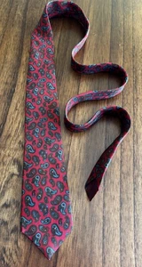 J. Press The Burlington Knot Vintage Pure Silk Woven In England Tie Paisley EUC - Picture 1 of 7
