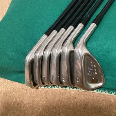 Ben Hogan Forged Cavity Edge Iron Set 5-P R Flex Graphite RH Used - Image 1 of 4