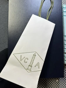 Van Cleef & Arpels VCA White Paper Shopping Gift bag Jewelry Empty Bag Ribbon - Picture 1 of 4