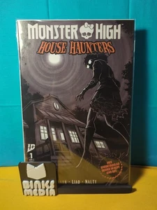 Monster High: House Haunters #1 Cover A (Mercado) - Picture 1 of 5