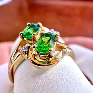 14K Yellow Gold 3.5gm Bypass Ring with two Natural Tsavorite Garnets Size 6.5 - Picture 1 of 13