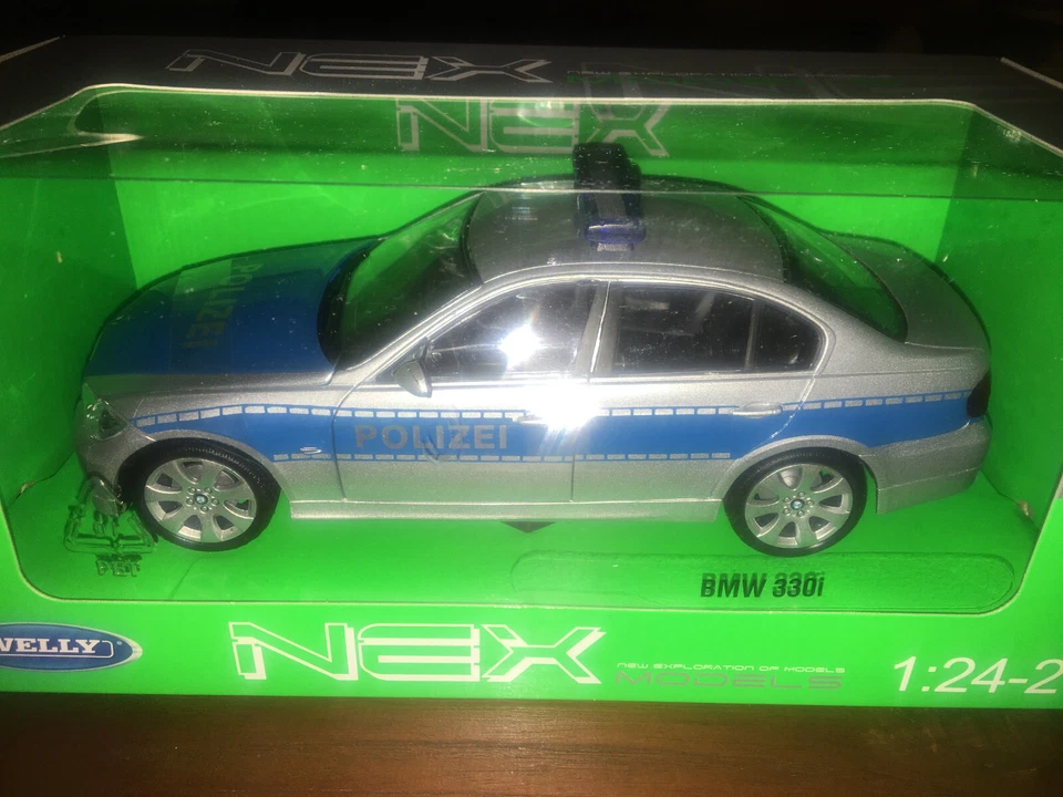 Bmw 330i Polizei Welly 1:24 - Immagine 1 di 1
