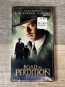 VHS Road to Perdition - Tom Hanks/Jude Law/Paul Newman 2002 Movie SEALED - Picture 1 of 8