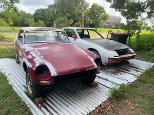 2 classic car for restoration ,Porsche 924/1978 & MGB -GT 1964 - Picture 1 of 12