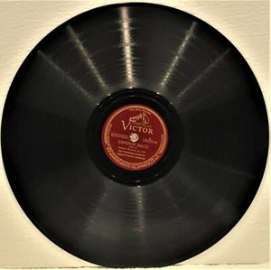 PHILADELPHIA ORCHESTRA  "Emperor Waltz"   12"  78 RPM  Victor 18220 - Picture 1 of 3