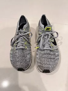 Men's Nike Zoom Flyknit Streak 835994-007 Gray Running Shoes Sneakers Size 9.5 - Picture 1 of 9