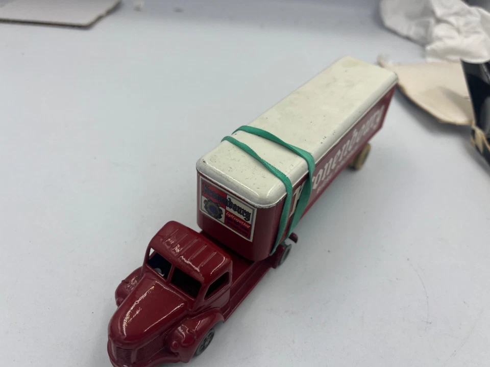 Camion semi remorque Berliet TLM 10 Kronenbourg - JRD - Photo 1/1