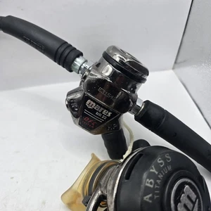 Set Regolatore Mares MR22 con Regolatore Mares Abyss Usato - Foto 1 di 16