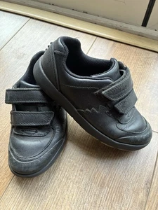 Clarks Boys Black Leather School Shoes / Trainers 12h - Picture 1 of 4